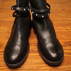 Nine West Black Genuine Leather Studded Cutout Zip Back Boots Shoes Size 9.5